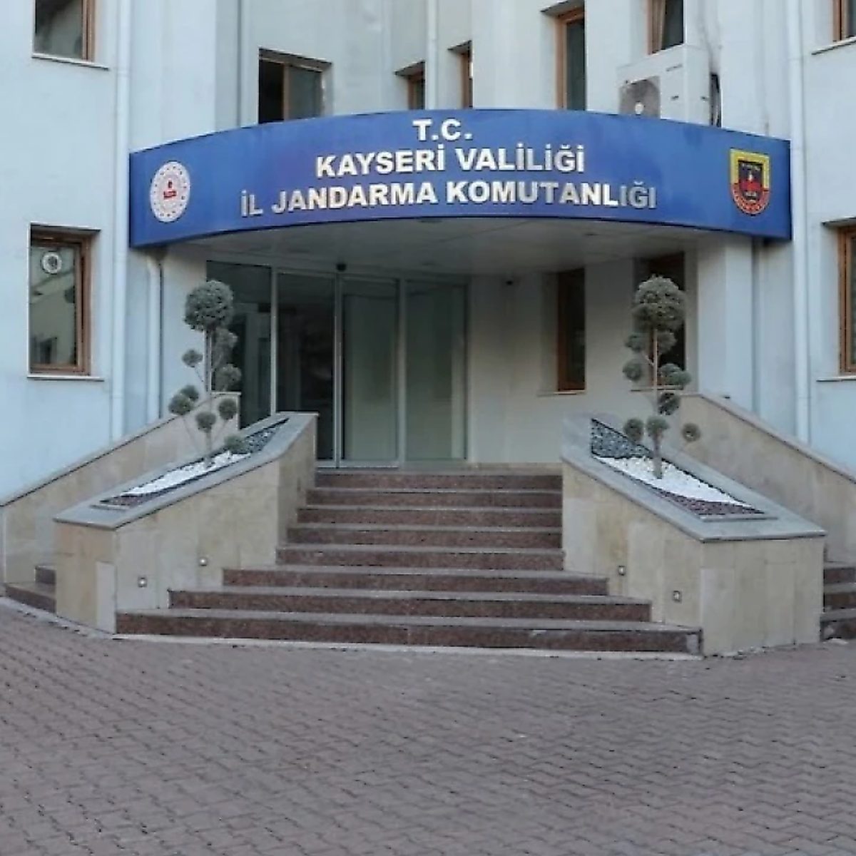 Jandarma ekiplerince 105 aranan şahıs yakalandı