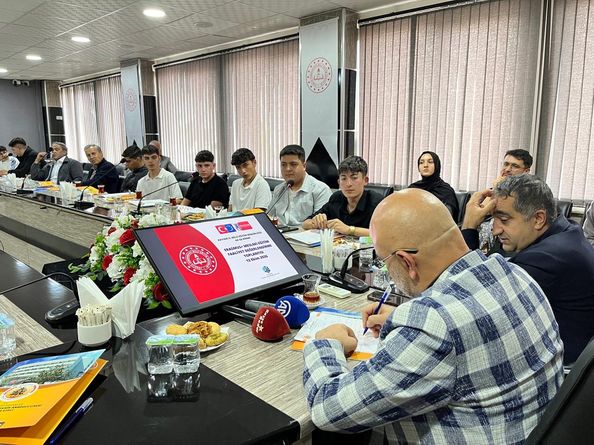Milletvekili Cıngı, “Meslek liselerimizi hak ettiği yere taşıyacağız”