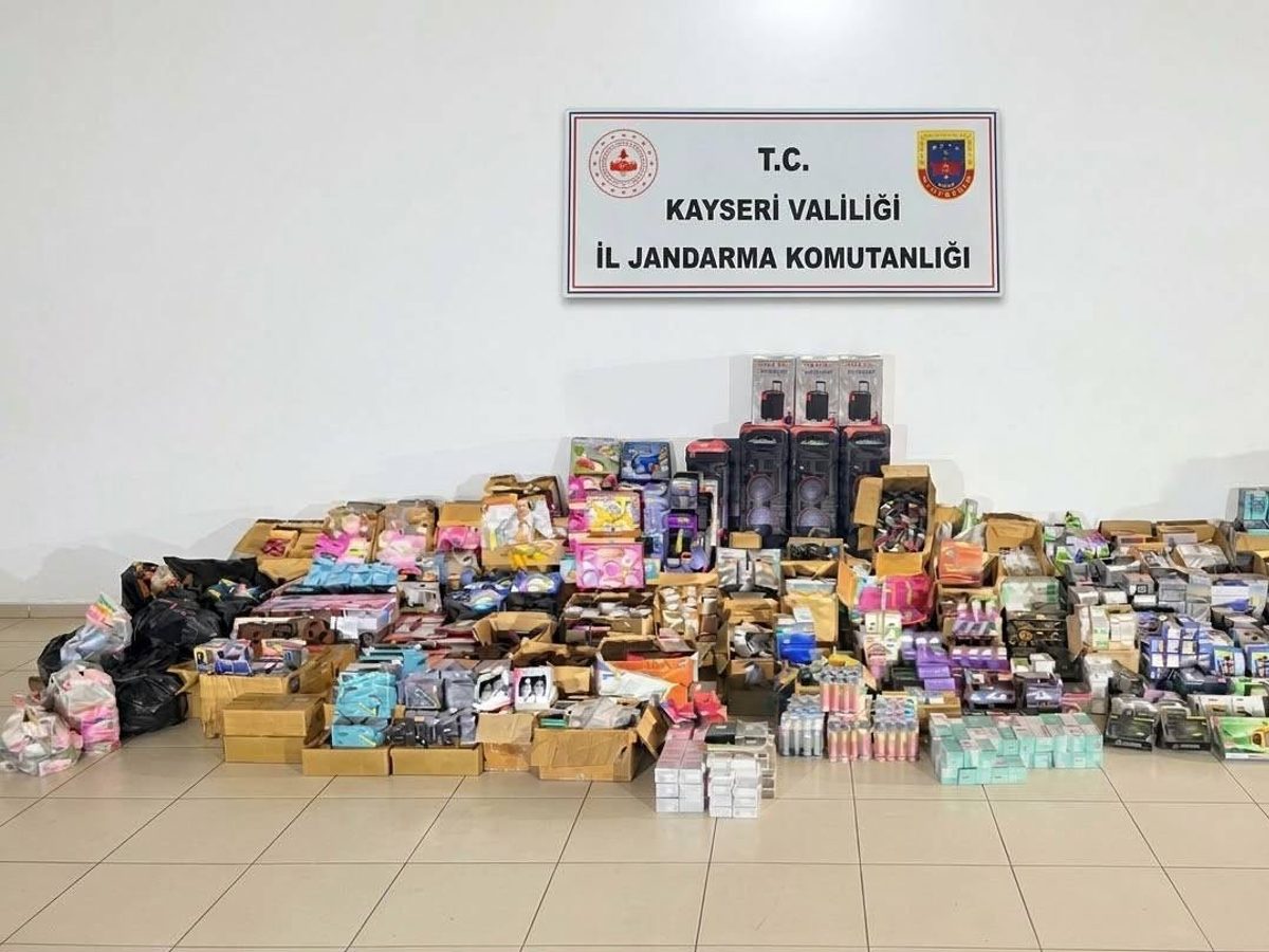 10 milyon lira değerinde gümrük kaçağı eşya ele geçirildi