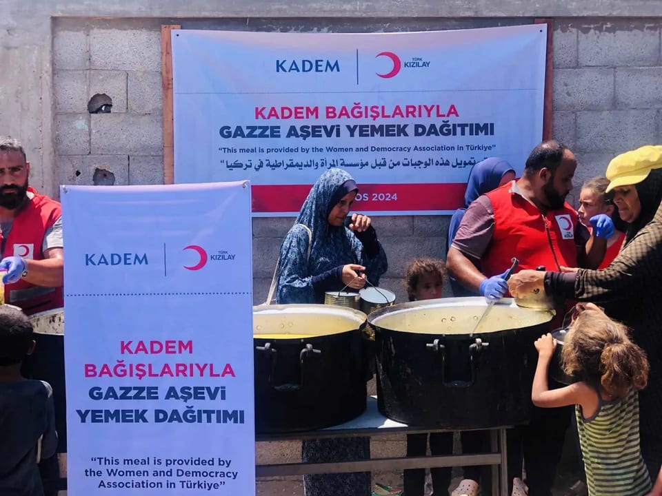 KADEM'den Kızılay'ın Gazze'deki aşevine destek