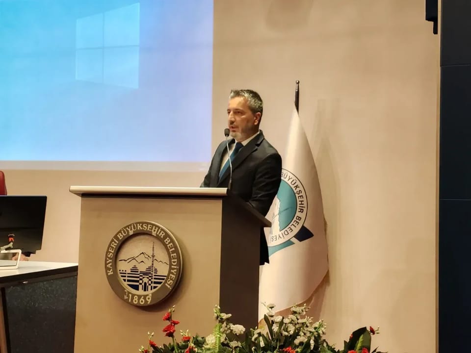 Meclis Üyesi Ülker, “Büyükşehir Belediyesi’nin en zayıf olduğu konu afet ve afete hazırlık”