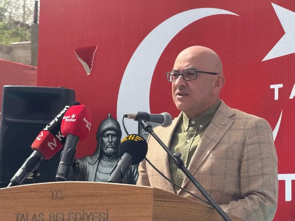 Talas’ta Türkçe Sokağı açıldı