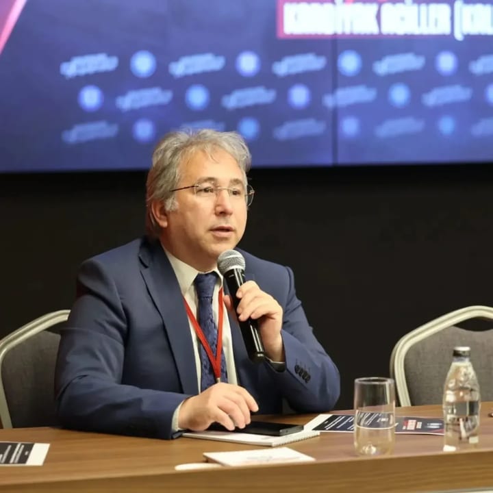 Prof. Dr. Benli, “Şehitlerimiz için Amerika veya İsrail askerlerinden bahsediyor gibi bir dil kullanan TTB’yi kınıyorum”