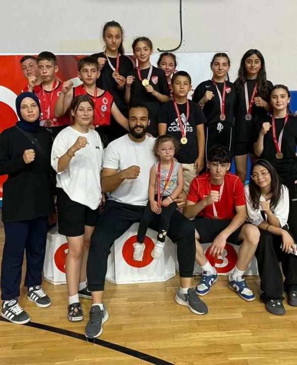 Şehit Özel Harekatçı Bayram Çiçek Çocuklar Muaythai Şampiyonasını tamamlandı