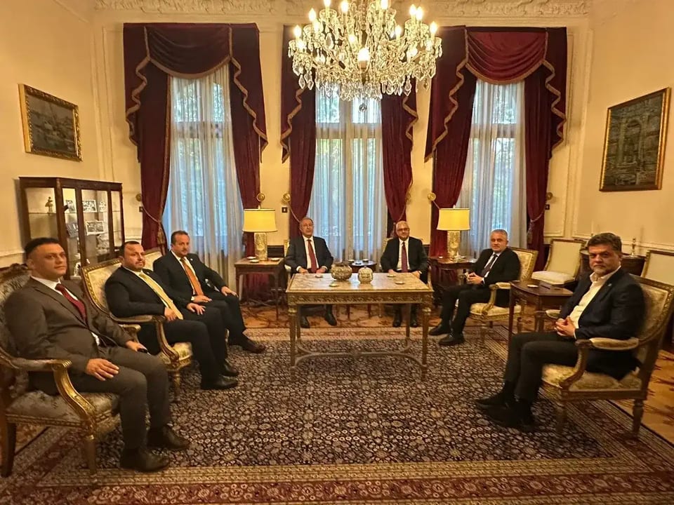 Akar, "Askeri iş birliği ve savunma sanayii konularında görüş alışverişinde bulunduk"