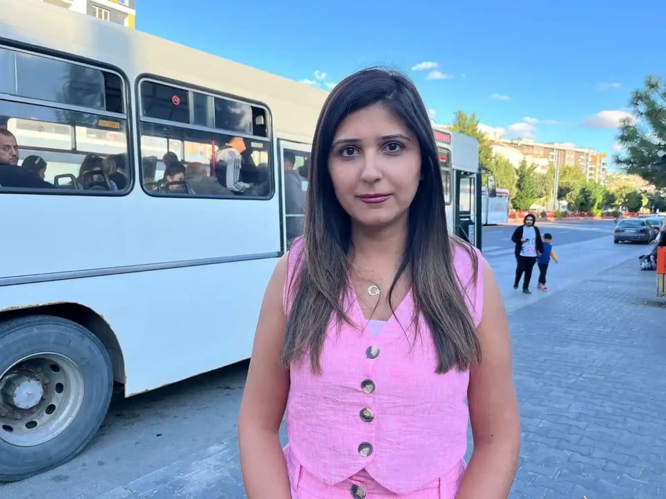 İYİ Partili Hakkomaz Şahin, “Kırsal otobüsü merkeze ulaşsın”