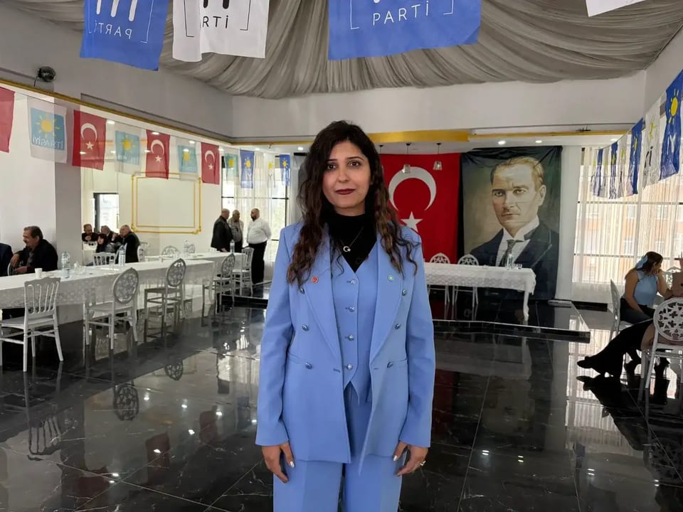 İYİ Partili Hakkomaz Şahin: “Talas için çok güzel şeyler olacak”