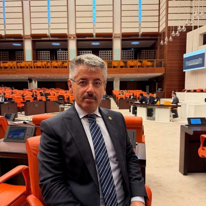 AK Parti Kayseri Milletvekili Çopuroğlu, “Sosyal medya çıktı, siyaset bozuldu”