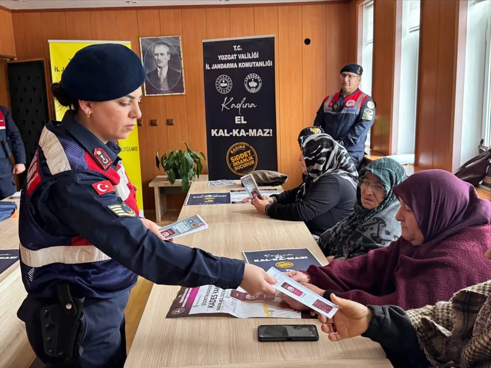 Yozgat'ta jandarma ekipleri KADES'i tanıttı