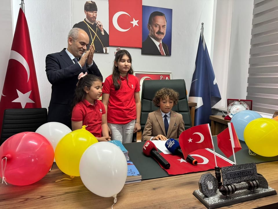 Başkan Öztürk: “Çocuklarımız kendilerini güvende hissettikçe, biz de kendimizi güvende hissederiz”