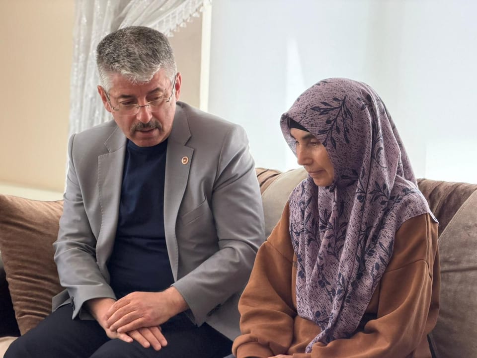 Milletvekili Çopuroğlu:”Bu topraklar uğruna can veren aziz şehitlerimizin emanetleri başımızın tacıdır”