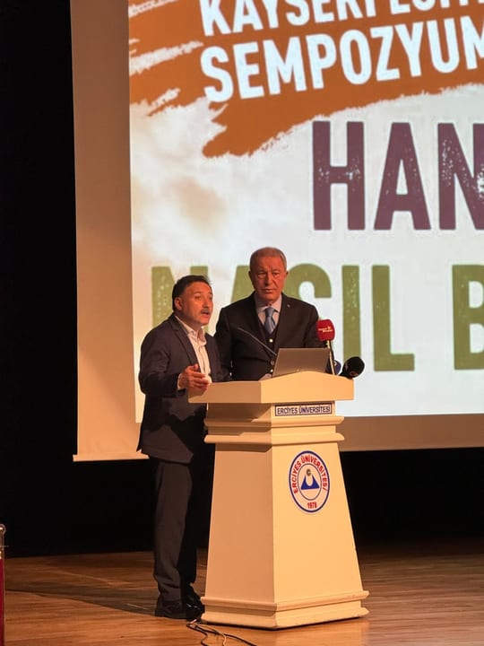 “Hangi Eğitim, Nasıl Bir Gelecek” eğitim sempozyumu başladı
