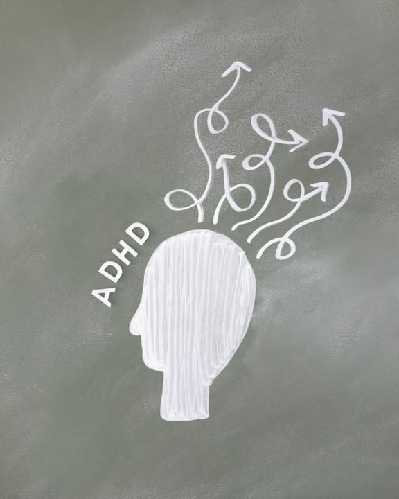 ADHD Nedir? Belirtileri, Nedenleri ve Tedavi Yöntemleri