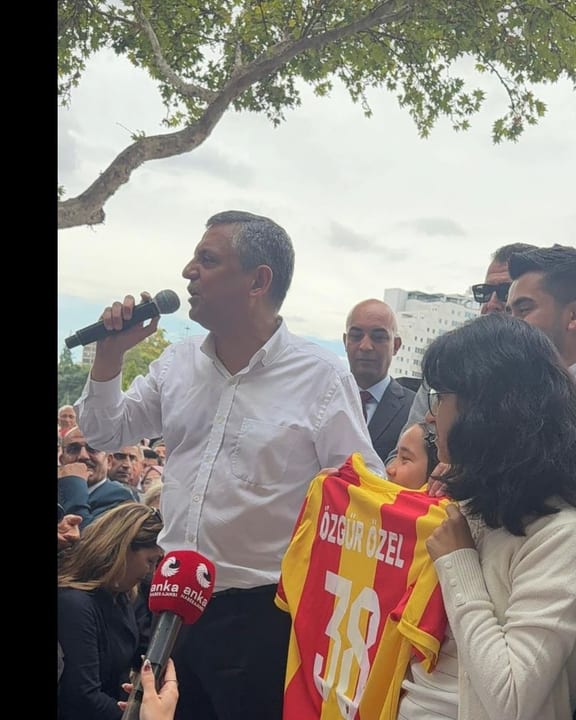 Özgür Özel, “Kayserisporlulara başarılar diliyorum”