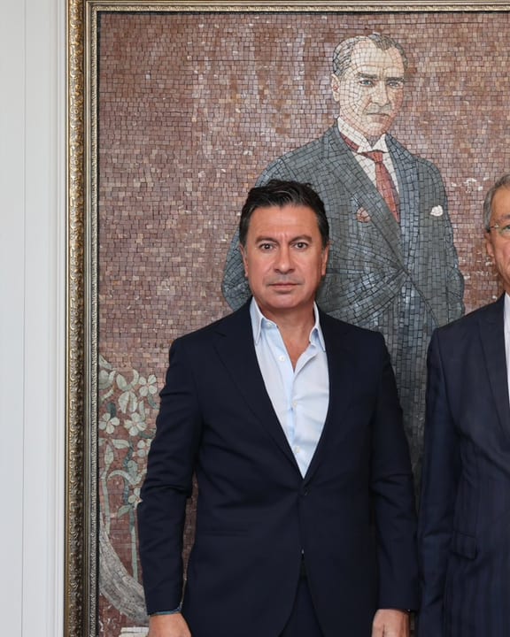 Muğla Büyükşehir Belediye Başkanı Ahmet Aras CHP'den istifa etti