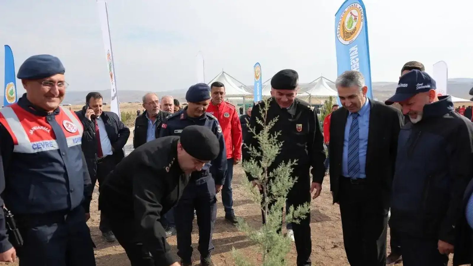 Kuşçu’da fidanlar toprakla buluştu