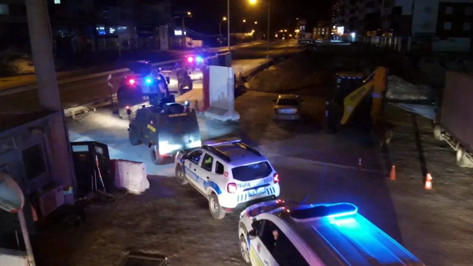 Bitlis'te uyuşturucu operasyonunda 8 tutuklama