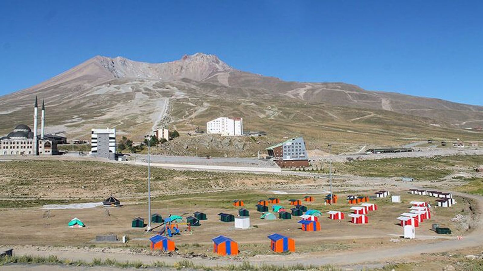 Erciyes çadır kamp alanı 2025 yılı ücretleri belli oldu