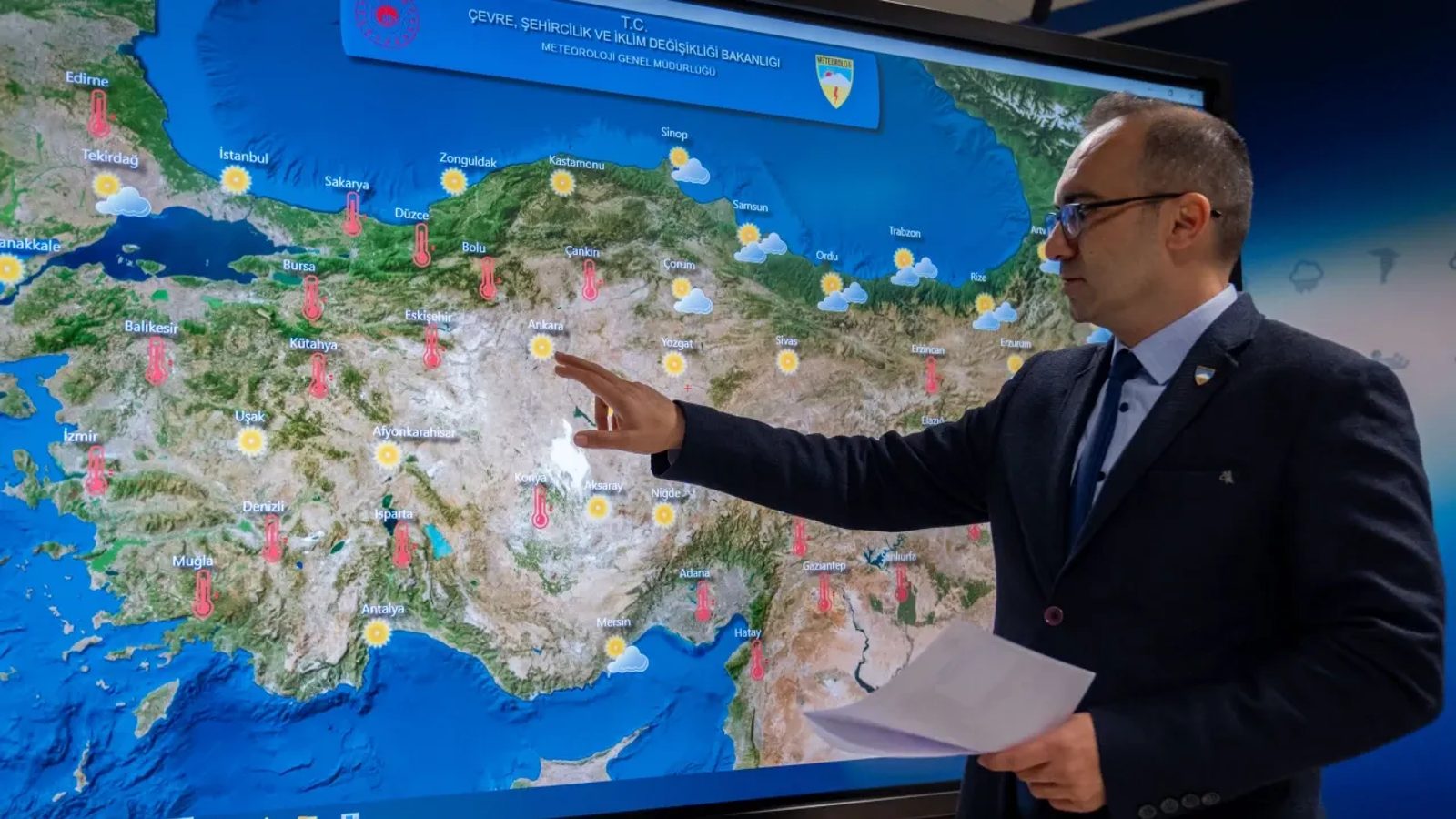 Hafta sonu sıcaklıklar mevsim normalleri üzerinde seyredecek