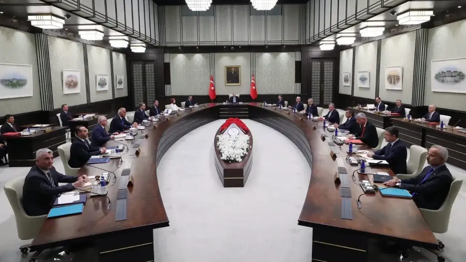 Kabine “Terörsüz Türkiye” gündemiyle toplanacak