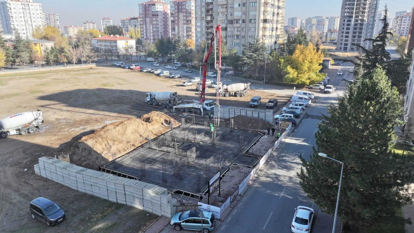 Başkan Çolakbayrakdar, “Erciyesevler’de aile sağlığı merkezimizin inşaatına başladık”