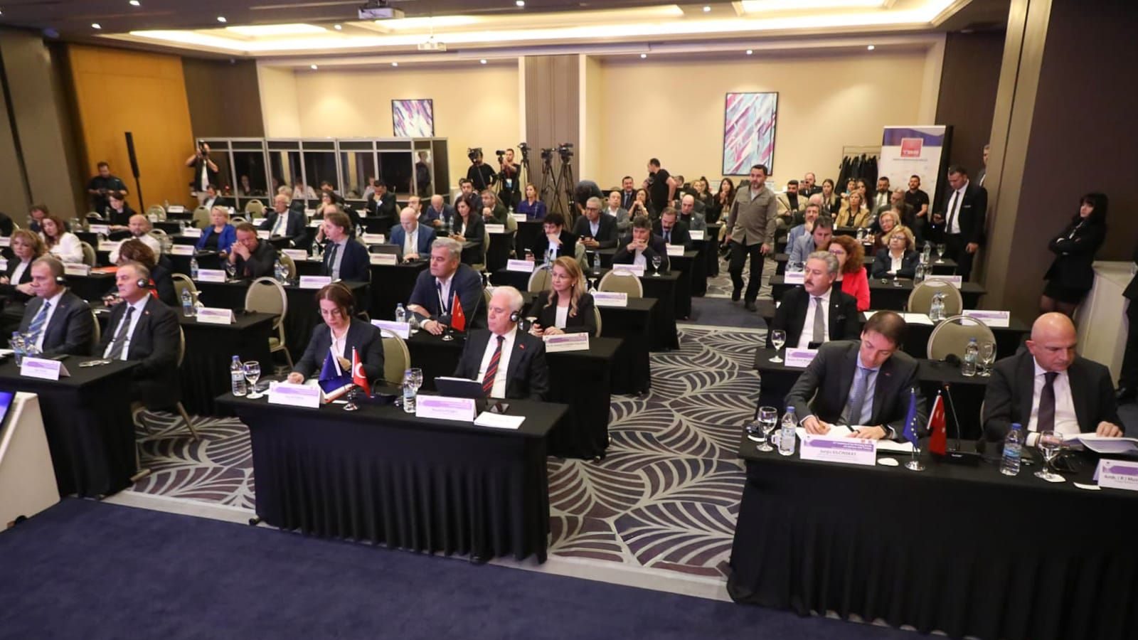 Başkan Palancıoğlu, Avrupa Birliği Toplantısı’nda Türkiye’nin haklarını savundu