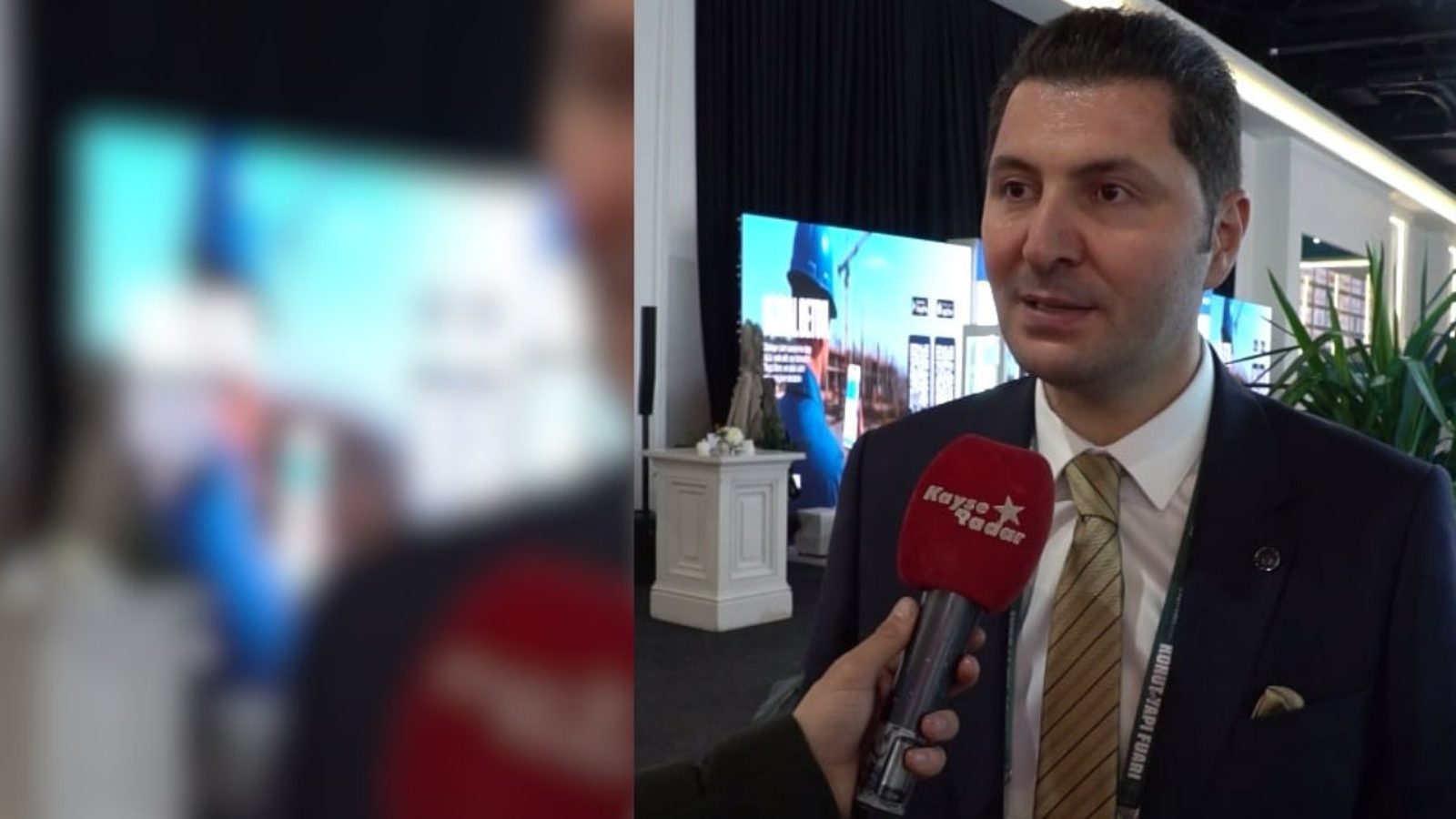 2. Konut ve Yapı fuarı bugün ziyaretçilerine kapılarını açtı. Fuarı nasıl buldunuz, fiyatlar nasıl?