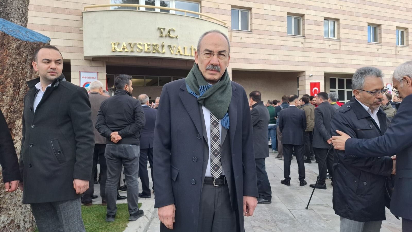 Başkan Gülsoy, “Barışın hakim olduğu bir dünya olsun istiyoruz”