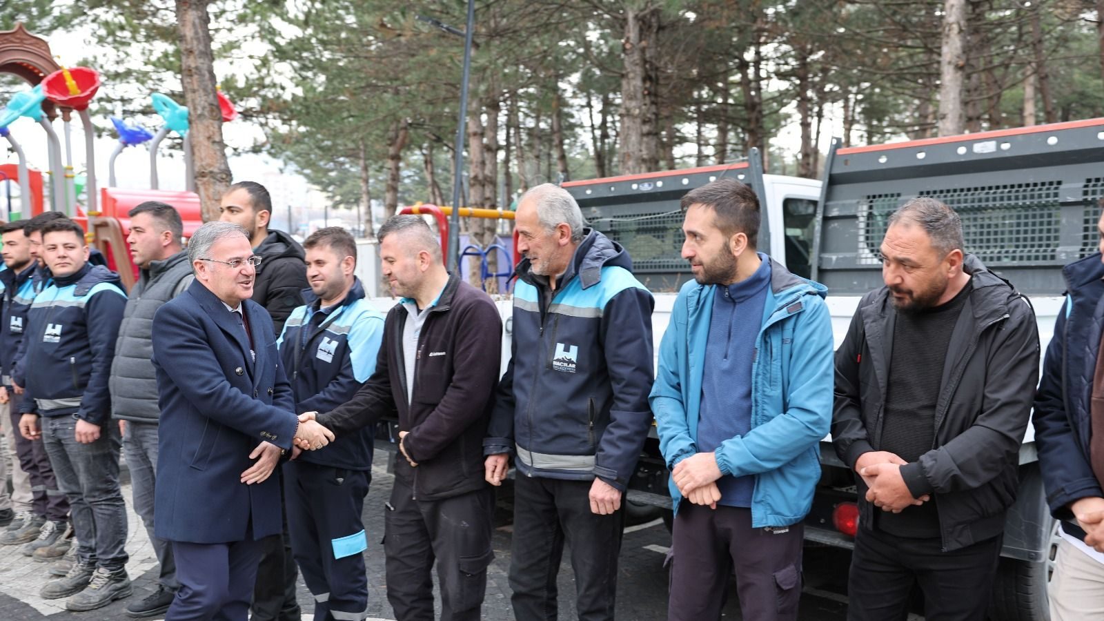 Başkan Özdoğan, “Zor bir yerde güçlü bir ekibe sahibiz”