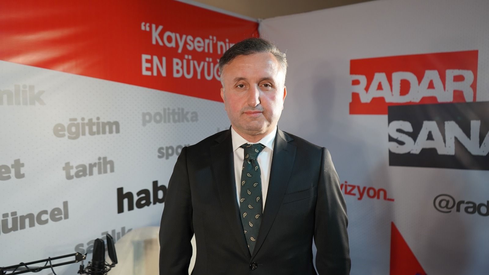 Müdür Esen, “Çocuklarımızın sadece okuyan değil; okuduklarını düşünen ve yeni çıkarımlar yapabilecek düzeyde yetişmesini istiyoruz"
