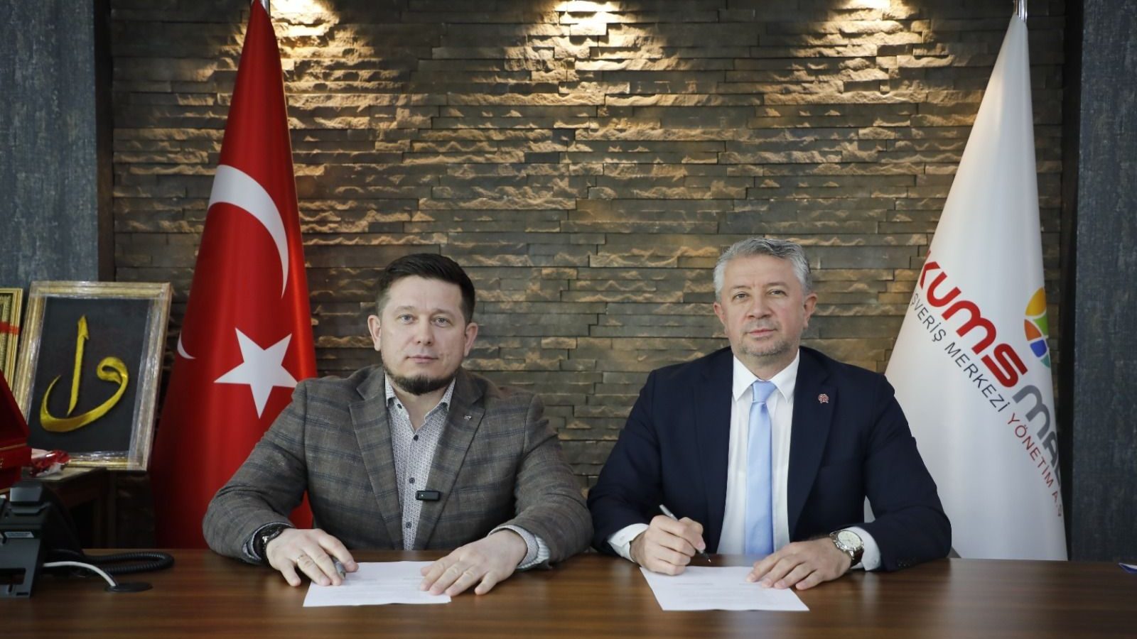 Kumsmall’da mobilya zirvesi: Rus ve Türkmen heyetlerden iş birliği hamlesi