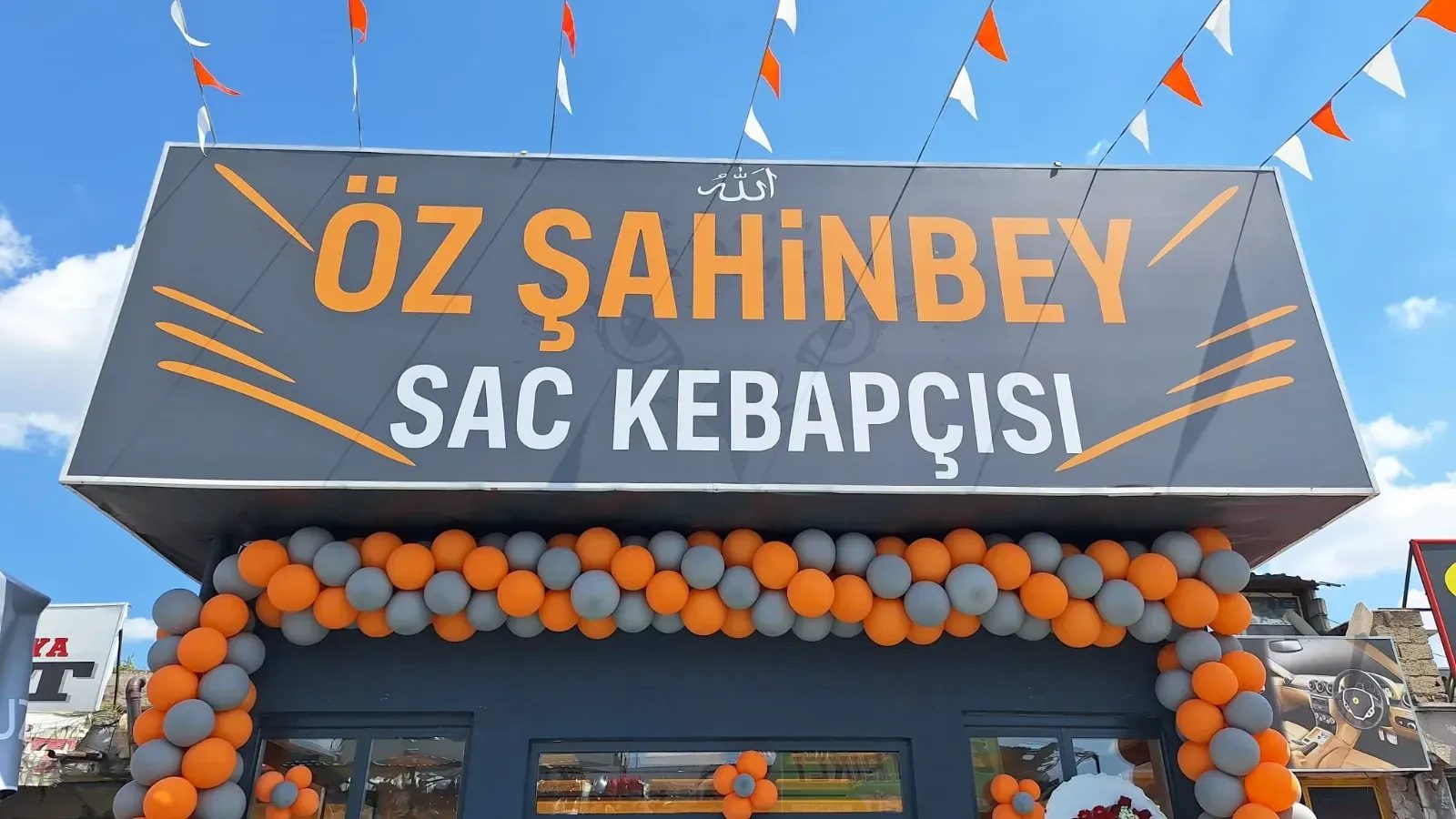 Öz Şahin Bey Sac Kebapçısı, Yeni Sanayi’de açıldı