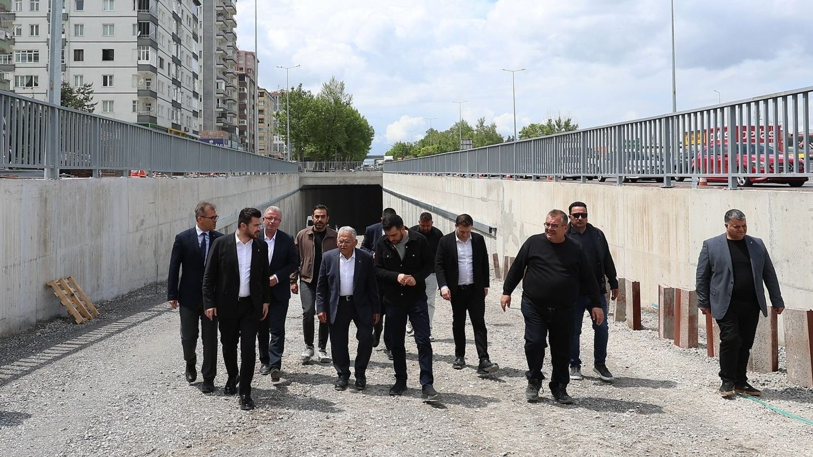 Kış şartları takvimi esnetti: DSİ-Yeni Sanayi Katlı Kavşakta çalışmalar sürüyor