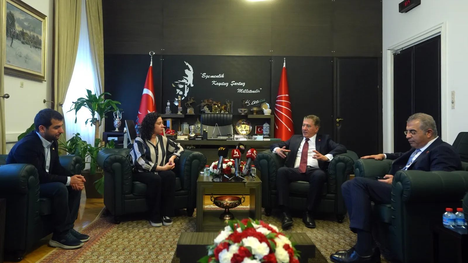 CHP TBMM Grubu’nda siyasi partiler arası bayramlaşma
