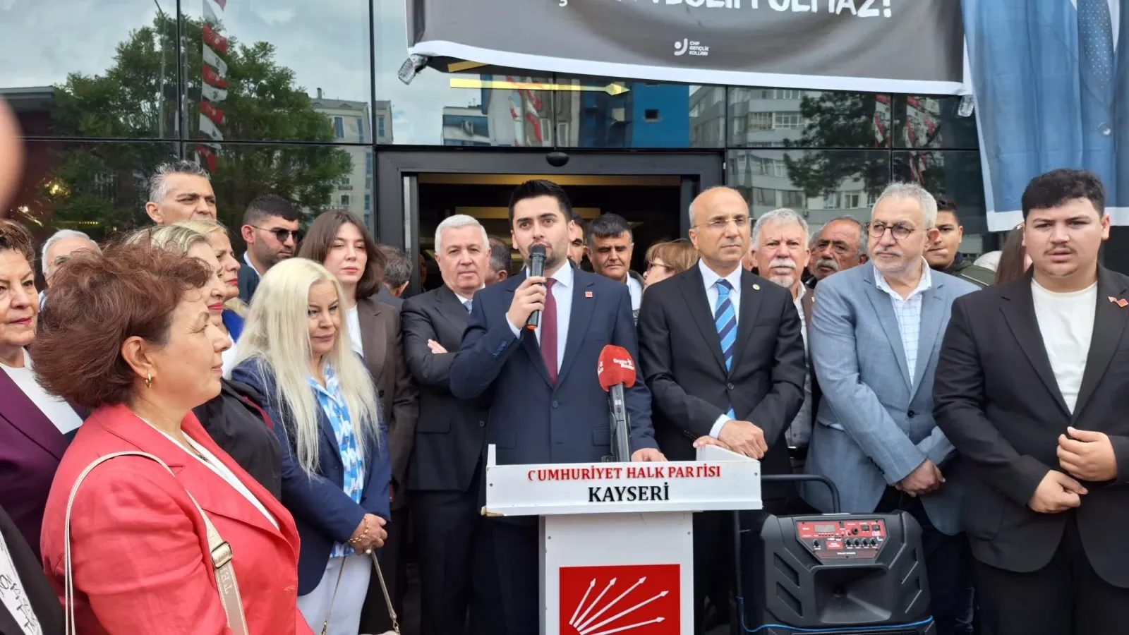 Kayseri CHP'den kurultay açıklaması: İmza toplama başlıyor