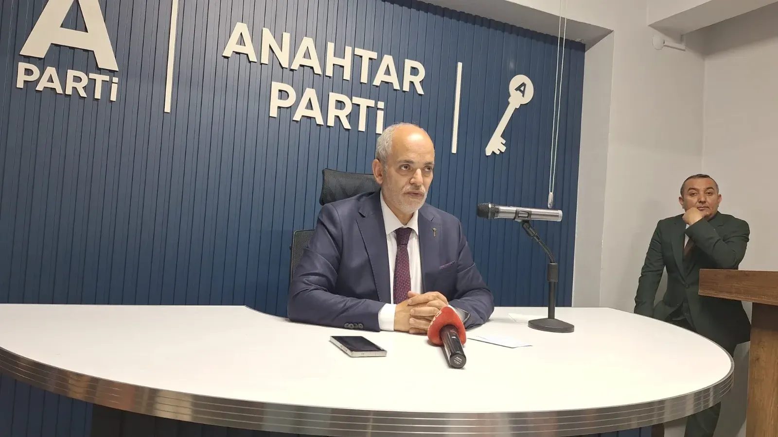 Anahtar Parti Genel Başkanı Ağıralioğlu; “Şimdi baraj sınırına gelmek üzere partimiz”