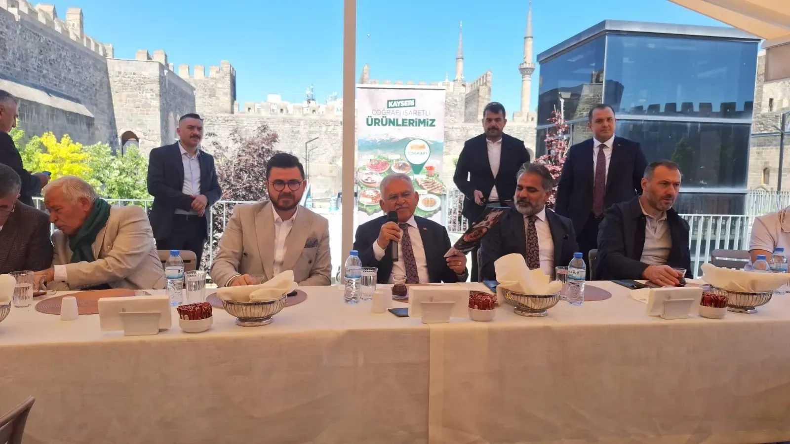 KAYTUR Mülhem Restoran Kayseri Kalesi’nde hizmete açıldı