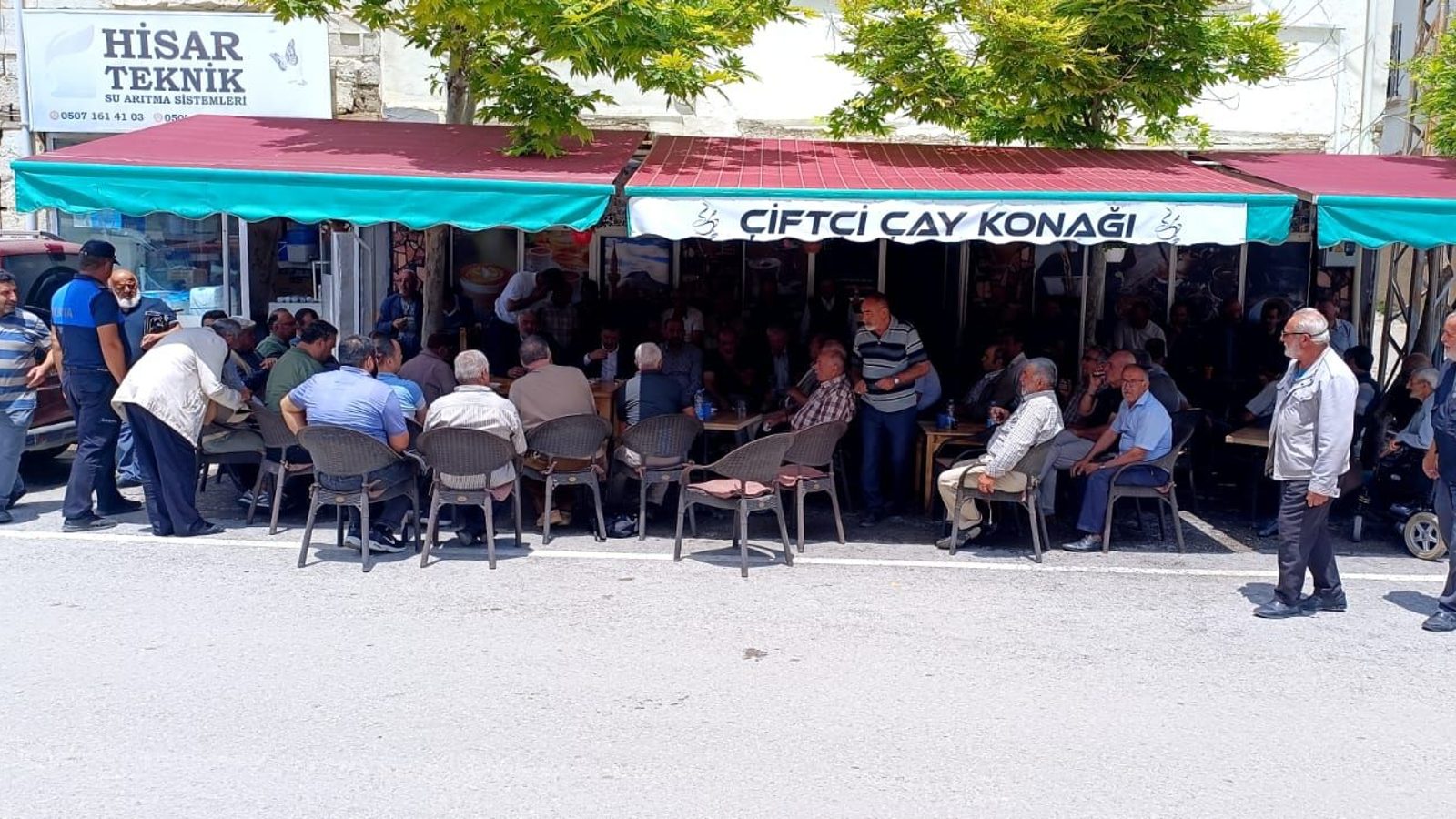 Başkan Taşyapan vatandaşların sorunlarını dinledi