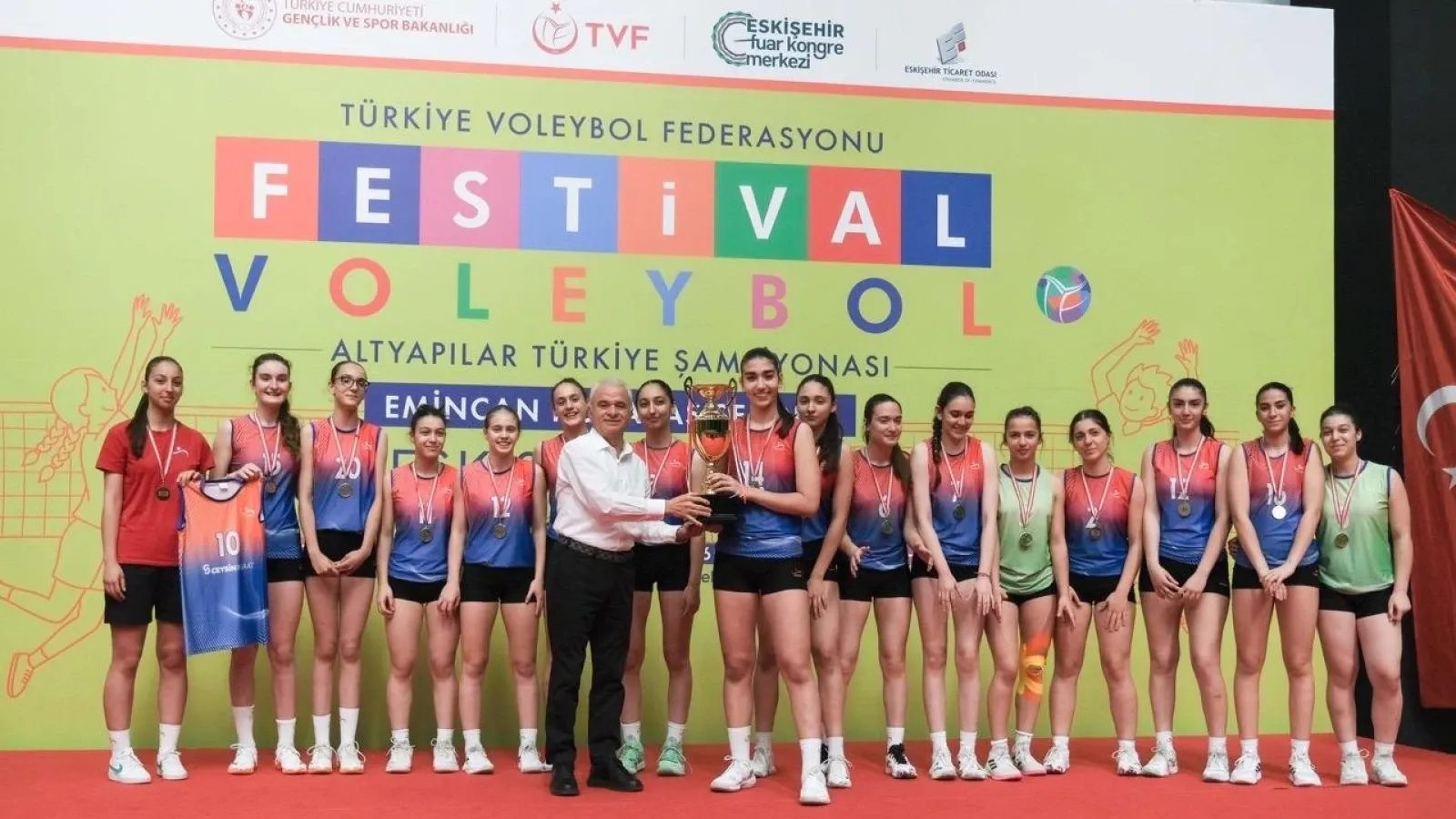 Türkiye Voleybol Altyapılar Şampiyonası Eskişehir'de tamamlandı