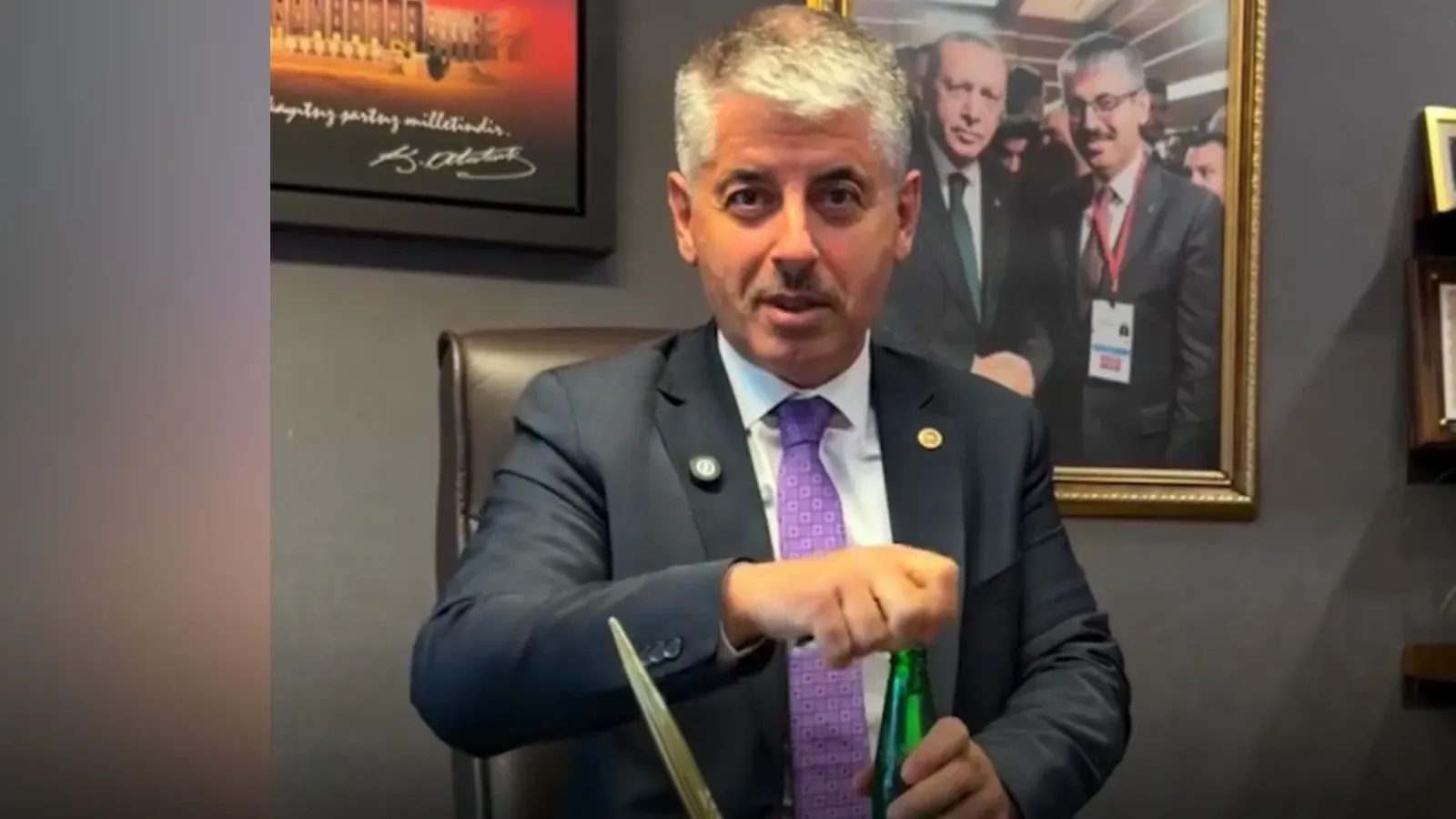 Çopuroğlu’ndan Özgür Özel’e soda göndermesi
