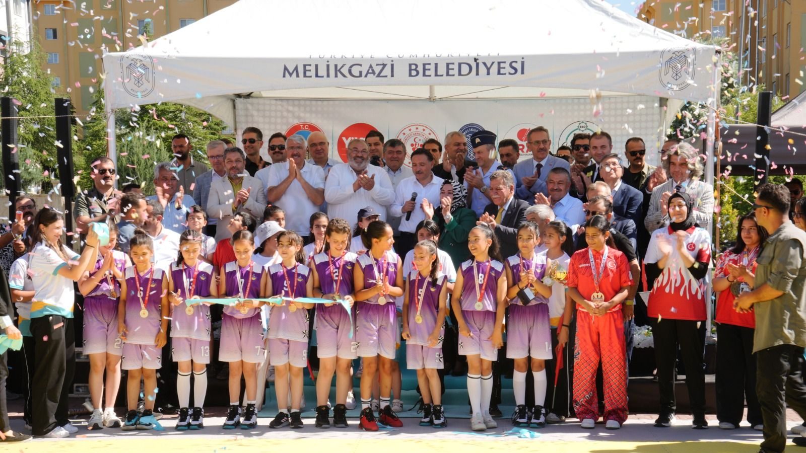 ERVA Spor Okulları’nın 71’ncisi ‘GENÇLİK ERVA Spor Kulübü’ açıldı