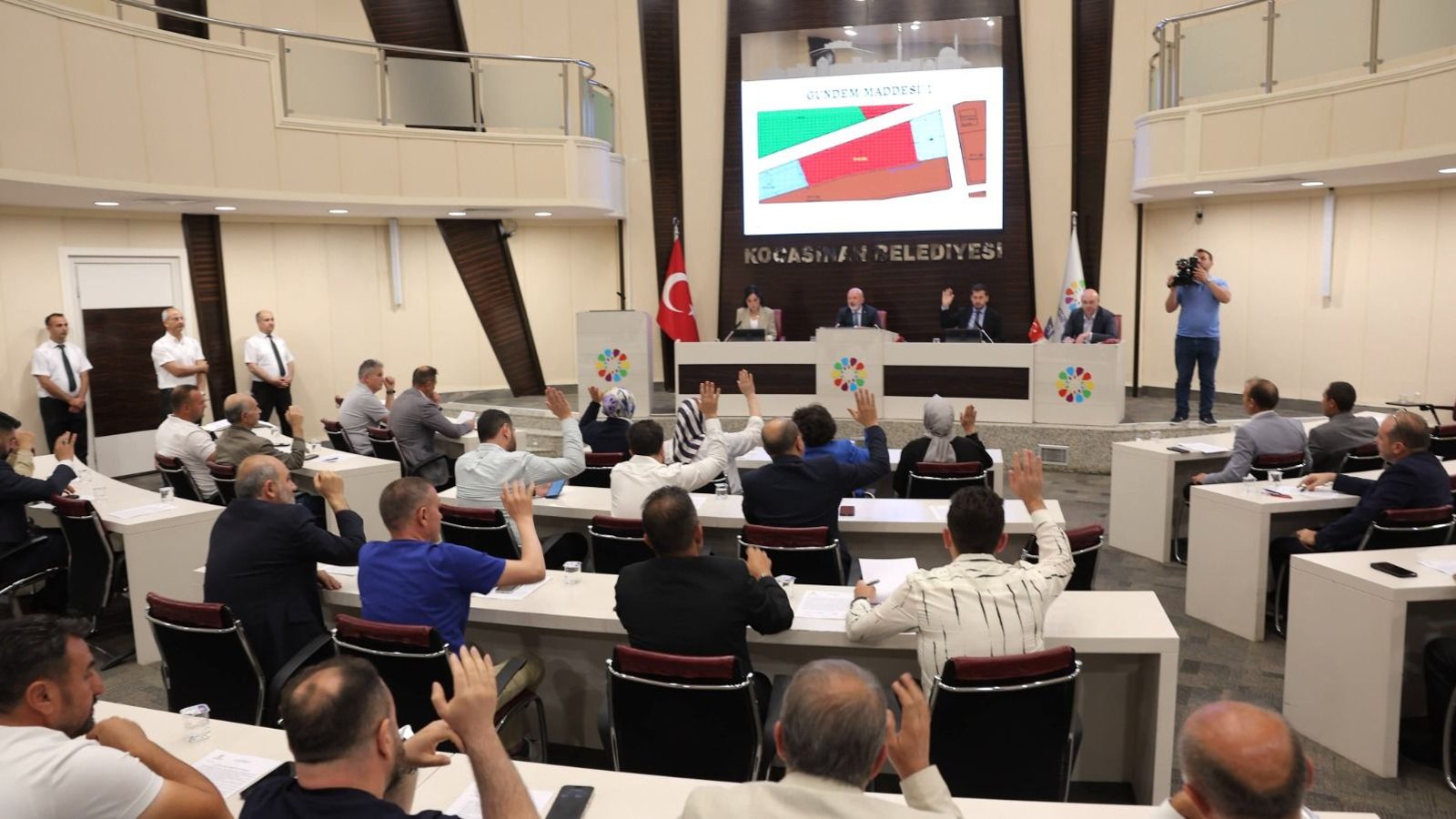 Kocasinan'da Aile Projesi Meclisten Geçti