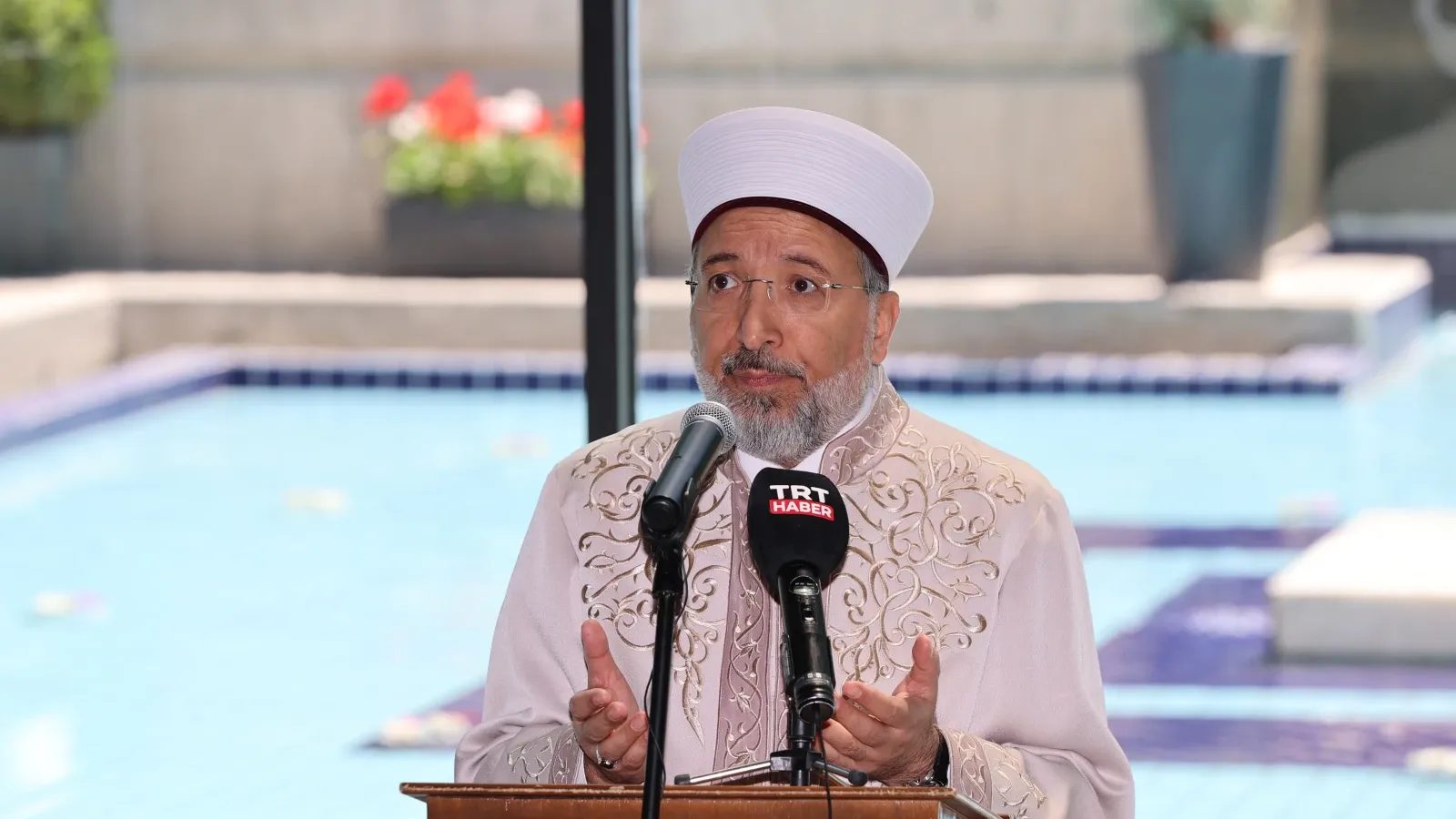 Diyanet İşleri Başkanlığı "15 Temmuz Şehitlerini Anma ve Mevlid Programı" düzenledi