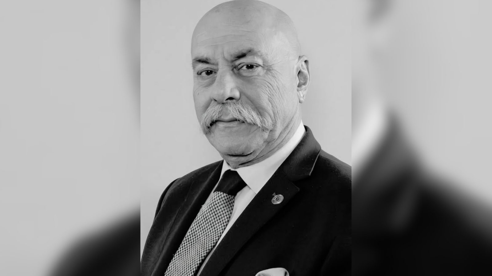 Sanatçı Faruk Günuğur hayatını kaybetti