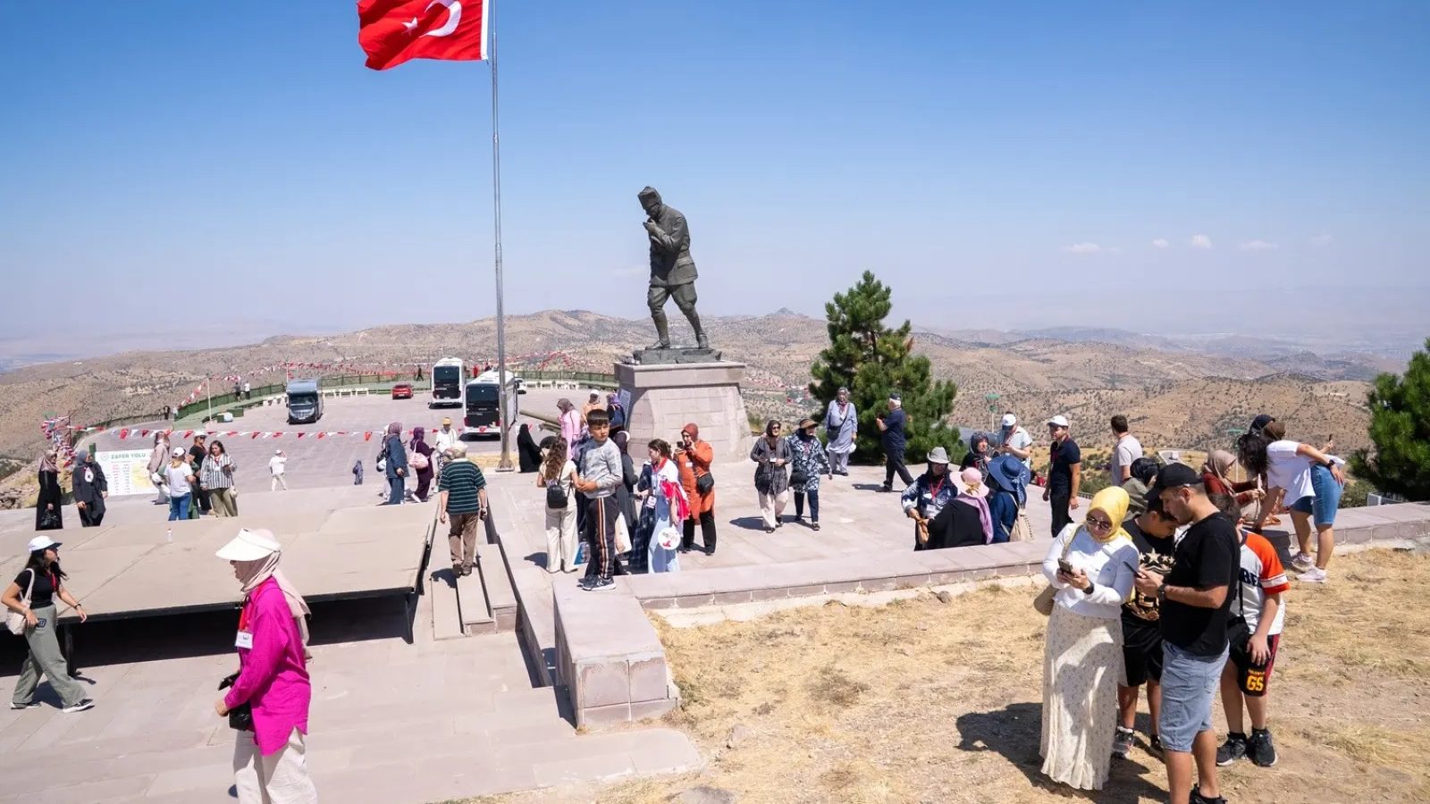 Gölbaşı’nda “Zafer Yolculuğu” programı düzenlendi