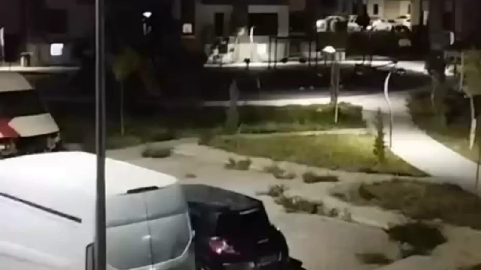Kocasinan 2. Etap TOKİ Parkı'nda ışıklandırma yetersiz