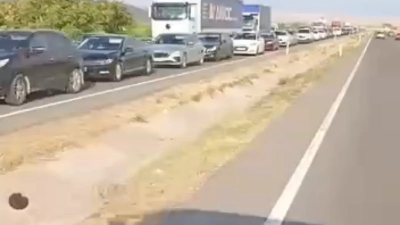 Himmetdede yolunda trafik yoğunluğu