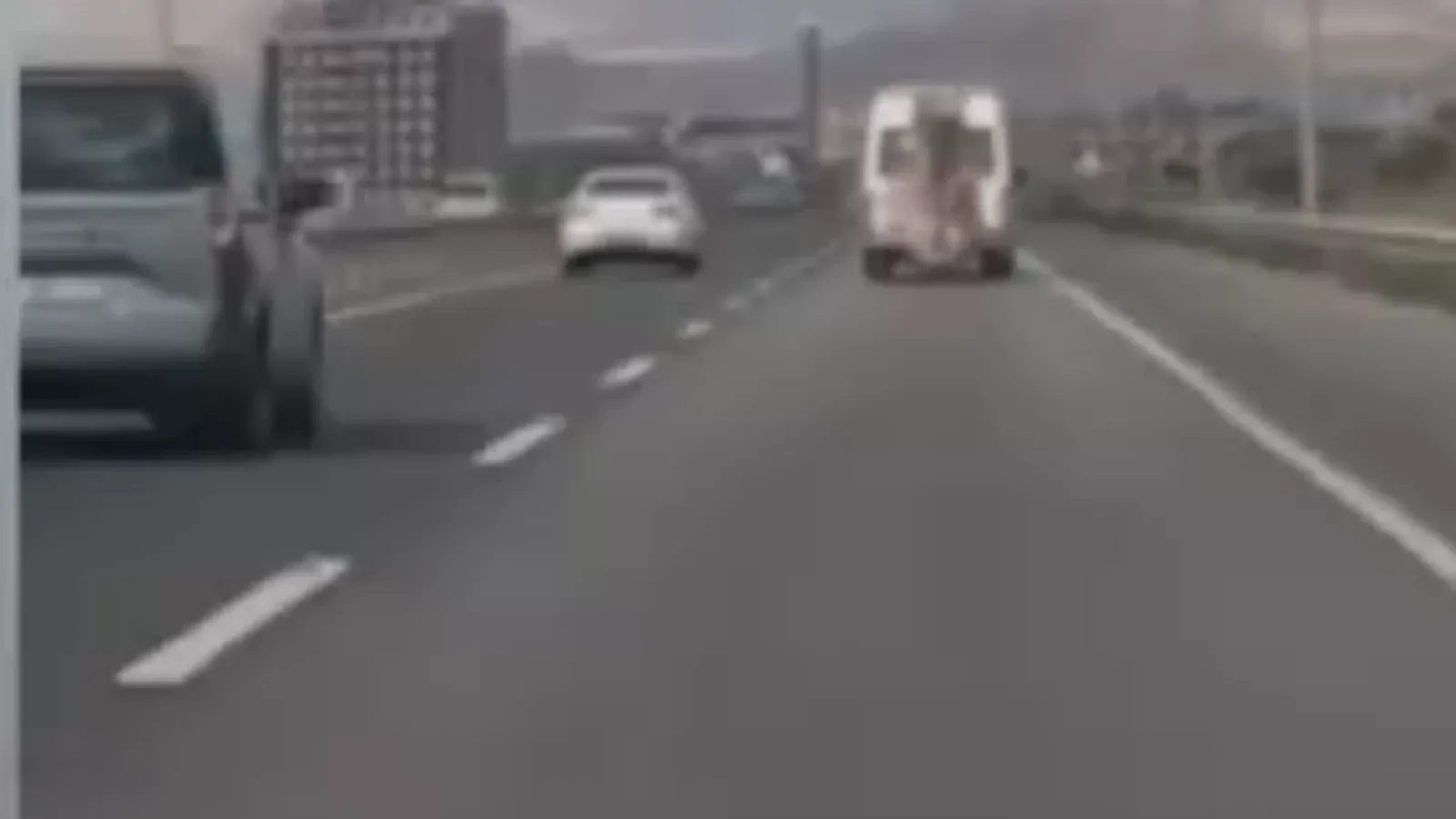 Kuzey Çevre Yolunda Bağlı Makine Sürücüleri Tehdit Ediyor