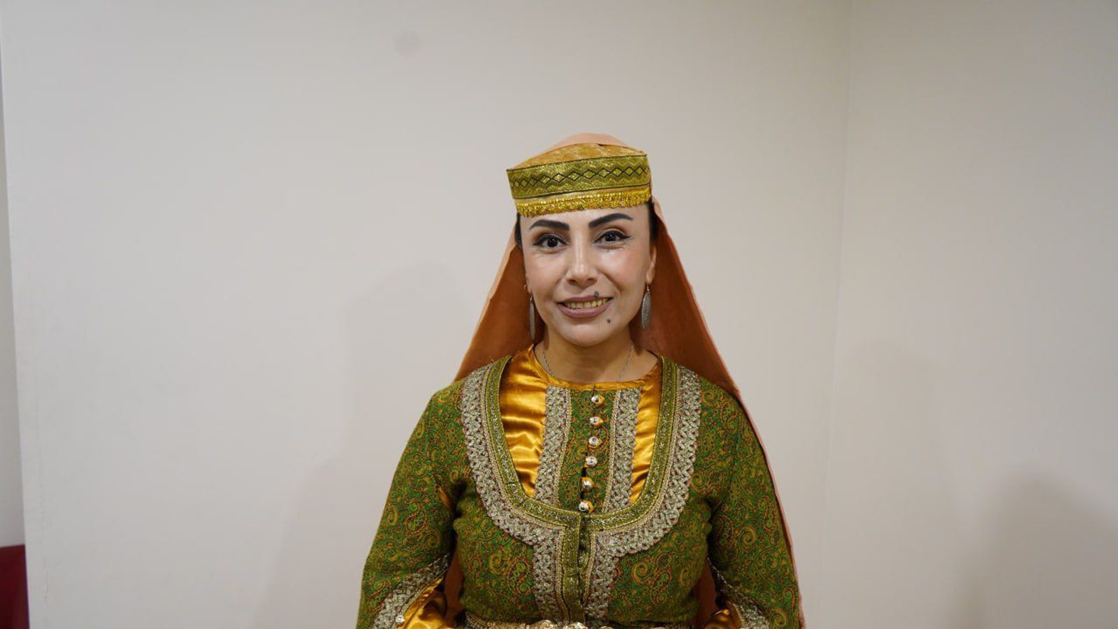 Aşık Nargile Mehtiyeva, “Nerede Türk varsa sesimizi onlara duyurmak çok önemlidir”