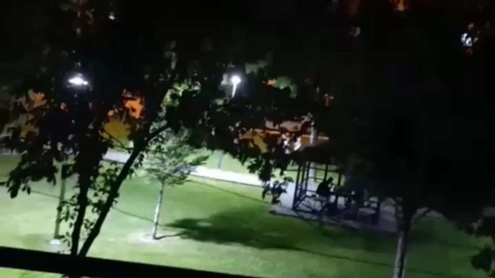 Beyazşehir Kırlangıç Parkı'nda gece saatlerinde gürültü şikayeti